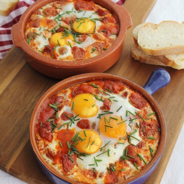 Huevos al plato con chorizo Torrefrio Degusta Jaen (1)