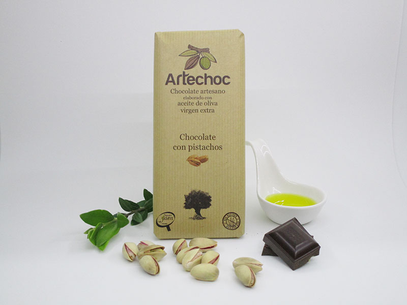 artechoc-chocolate-artesano-con-pistachos